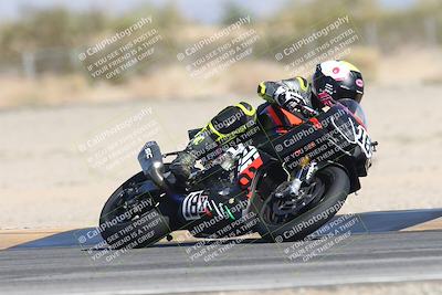 media/Nov-02-2025-CVMA (Sun) [[337aff29ab]]/Race 8-Formula Lightweight Twins Shootout/